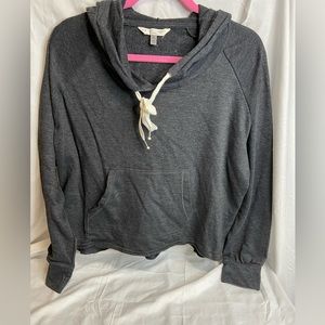 Fun New York Laundry Dark Grey Sweatshirt Size XL